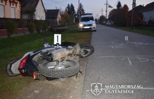 Nagyot perecelt a motoros három liter bor és két és fél deci pálinka után