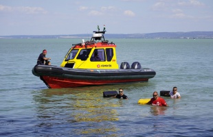 Csaknem 4000 esetet láttak el idén a vízimentők a Balatonon