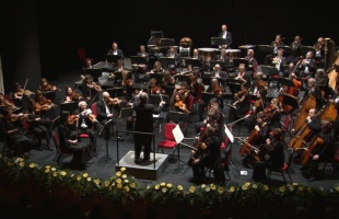 Újévi koncert a Csikyben
