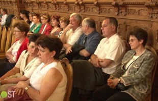 Elismerés az egészségügyi dolgozóknak