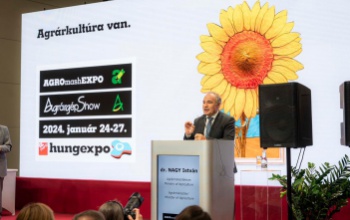 Megkezdődött a 42. AGROmashExpo és AgrárgépShow