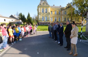 Focikapuknak örültek az öreglaki gyermekek