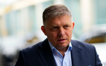 Robert Fico a legrosszabbon túl van, már nincs életveszélyben