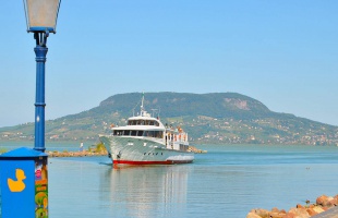 Május elsején sűrítik a hajójáratokat Fonyód és Badacsony között