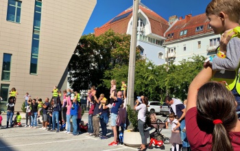 Felemelték a kaposvári gyerekeket a magasba