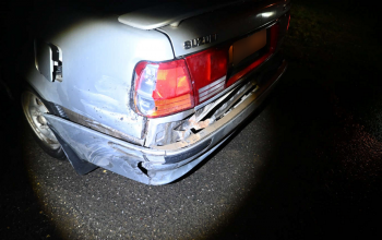 Előzés közben lekoccolta a Suzukit egy ismeretlen autós, akit most keresnek a rendőrök