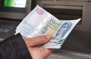 Ingyenes készpénzfelvétel igénylés, szorít a határidő!