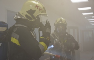 Hét beteg után kutattak a füsttel teli kórtermekben