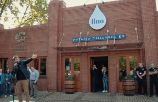 Fino: határ a csillagos ég