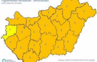 Extrém mennyiségű esőre figyelmeztetnek