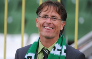 Prukner László hatvanöt éves