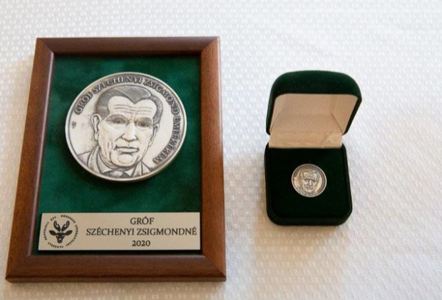 Gróf Széchenyi Zsigmond-emlékéremmel tüntették ki Farkas Ferencet