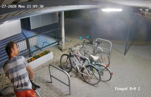 Biciklit lopott, most a rendőrség keresi
