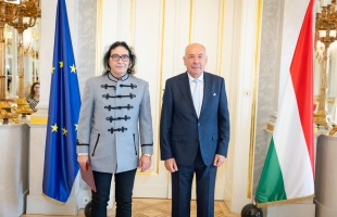 Professzor lett a Kaposvári Campus oktatója