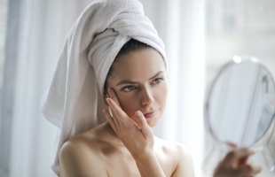Allantoin, a természetes hatóanyag a ragyogóan egészséges bőrért