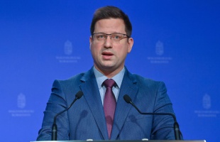 Gulyás Gergely: teljesítjük, amit a nyugdíjasoknak és a munkavállalóknak ígértünk