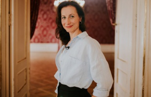 Ma éjfélig szavazhat a kaposvári színésznőre