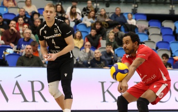 Karácsonyi csúnya pulcsis meccset hirdetett a Fino Kaposvár röplabdacsapat