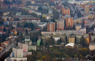 A mostos lányok a magasba repültek