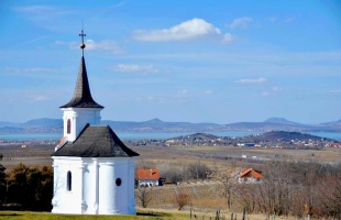 Tavaszi bolyongás fel a Balatonig