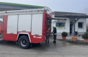 Tűz ütött ki egy nagyatádi benzinkút épületében