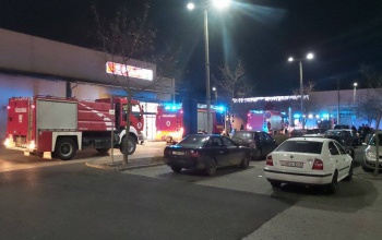 Bejelzett a tűzjelző a Plázában