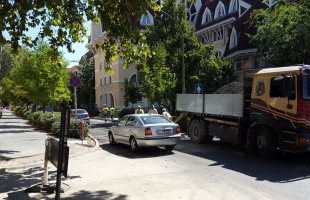 Sakk-matt: időszakonként beállhat a Bajcsy-Zsilinszky utca