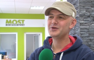 Álmokkal, vágyakkal, Vujity Tvrtkoval