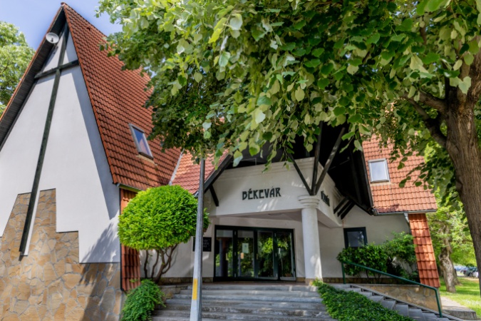 Harminc éve tették le a baptista imaház sarokkövét