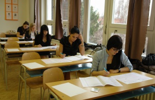 Így kerülhet be a gyereke az egyetemre emelt szintű érettségi nélkül