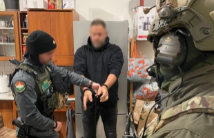 Hárommilliárdot sikkasztottak a dunántúli számlázási lánc résztvevői