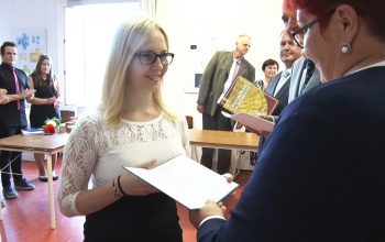 A zichys végzősök is megkapták érettségi bizonyítványukat