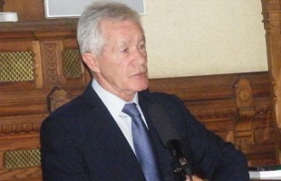 Mezey: Csodálatos város, csodálatos akadémiája!