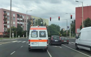 Adj helyet! Kaposvári mentős vonulás súlyos sérülttel. Videó!
