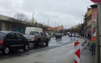 Saját autója ütötte el a sofőrt