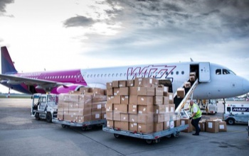 Több millió egészségügyi védőeszköz érkezett Magyarországra