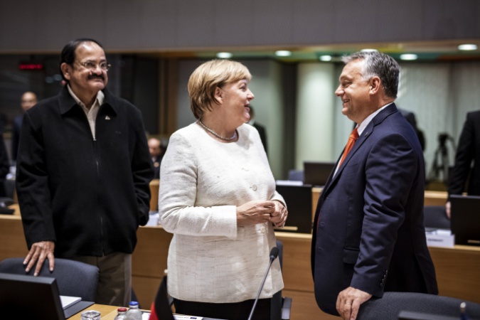 Angela Merkel hosszú(?) búcsúja