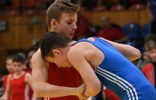 Több fronton is remekeltek a sportiskolás birkózók