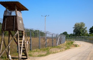 Kemény hétvégéjük volt a katonáknak és a rendőröknek a határon