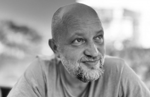 Vincze Ferenc kapja idén a Fiatal Írók Szövetségének Csáth Géza-díját