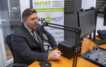 Gelencsér: a baloldal megszűntetné a rezsicsökkentést, évente 380 ezer forintot venne el a családoktól