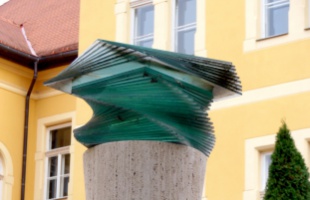 Gimnázium, két születésnappal…
