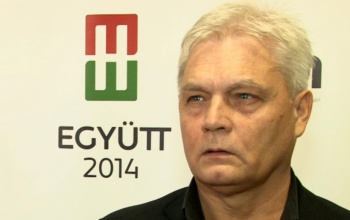 Kaposvári szerzője miatt kapott féknyúz-vándordíjat a Magyar Narancs