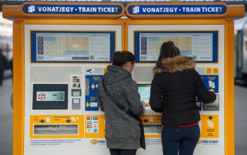 Rekordszámú bérletet és jegyet adott el a MÁV