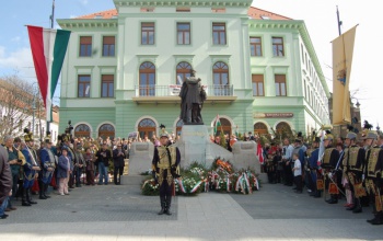 Az 1848-49-es hősökre emlékezünk