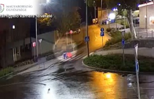 Őrizetlenül hagyta a bőröndjét egy külföldi diák a kaposvári gyorsétterem előtt, gyorsan ki is rámolták