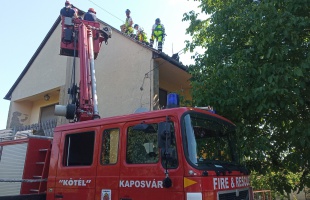 A helyiek is összefogtak Kadarkúton a viharkárok felszámolása érdekében