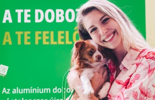 A Kutyatár akár 500 kiló kutyatápot is beszerezhet a piacon összegyűjtött alumíniumdobozok árából