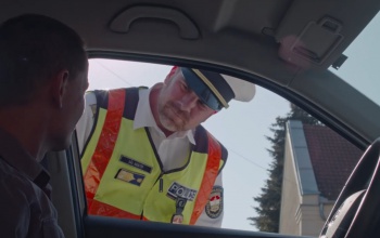 Gál Kristóf, a rendőrség szóvivője Kaposváron igazoltatott - videó