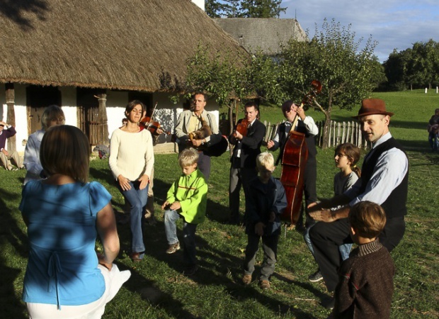 Falunap Szennán